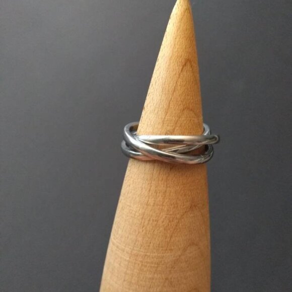 Three Strands Elegant Ring Antique Vintage jewelry girl woman fashion statement - Picture 3 of 4